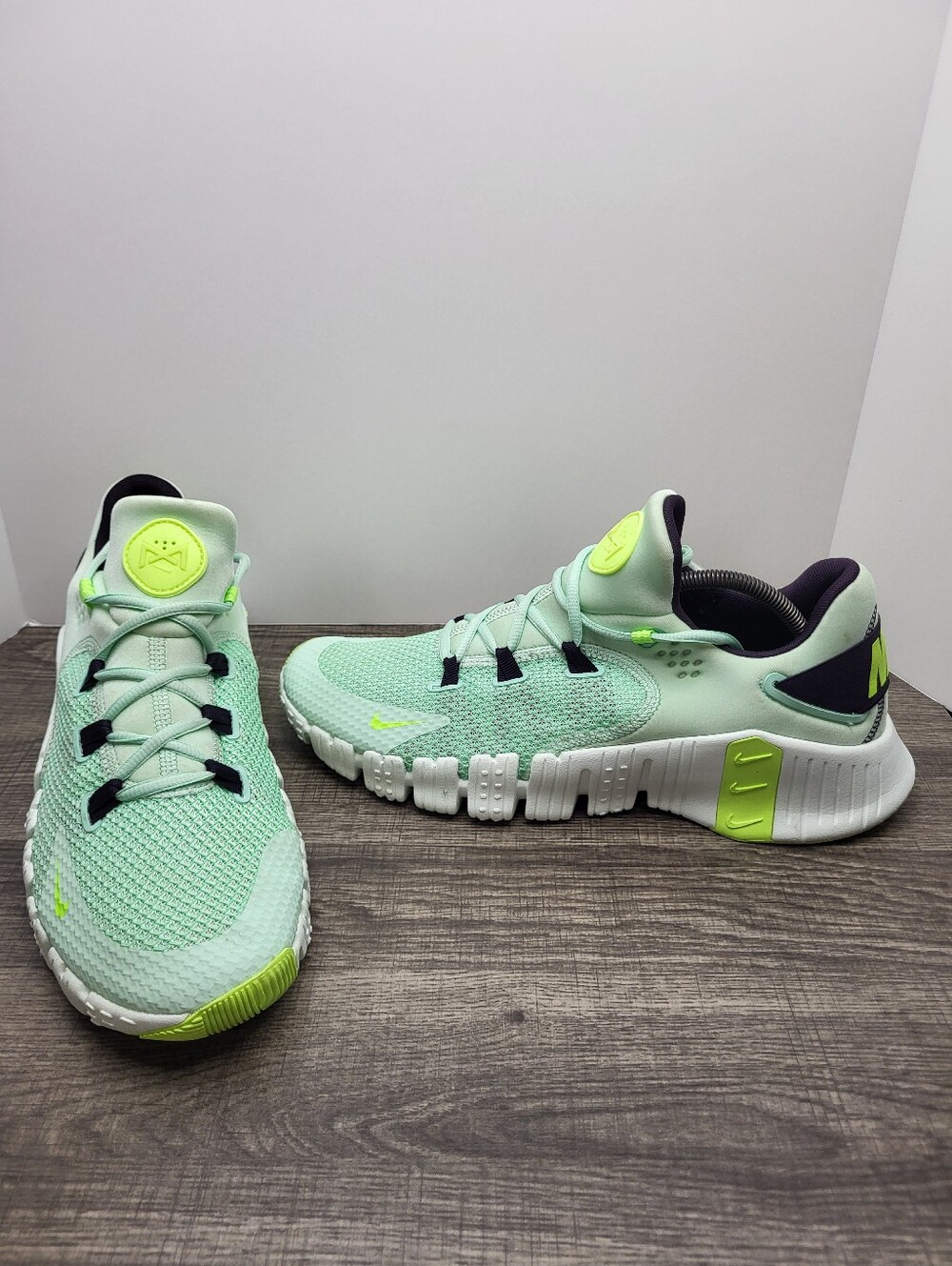 Nike Free Metcon 4 Training Sneakers Mint/Ghost Green CT3886-300 Men's Size 12